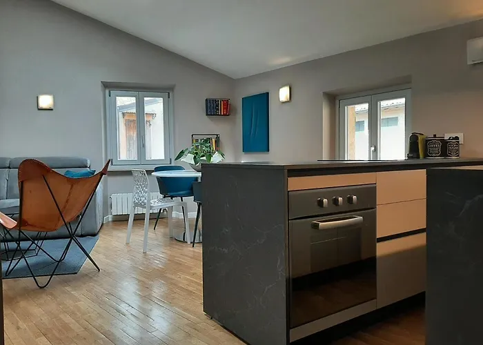 Moaa - Modern Art Apartment